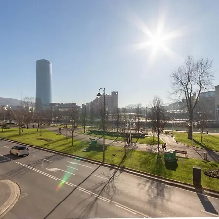 Big Lux Beachcity Ap 01 * Bilbau