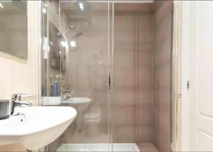 Big Lux Beachcity Ap 01